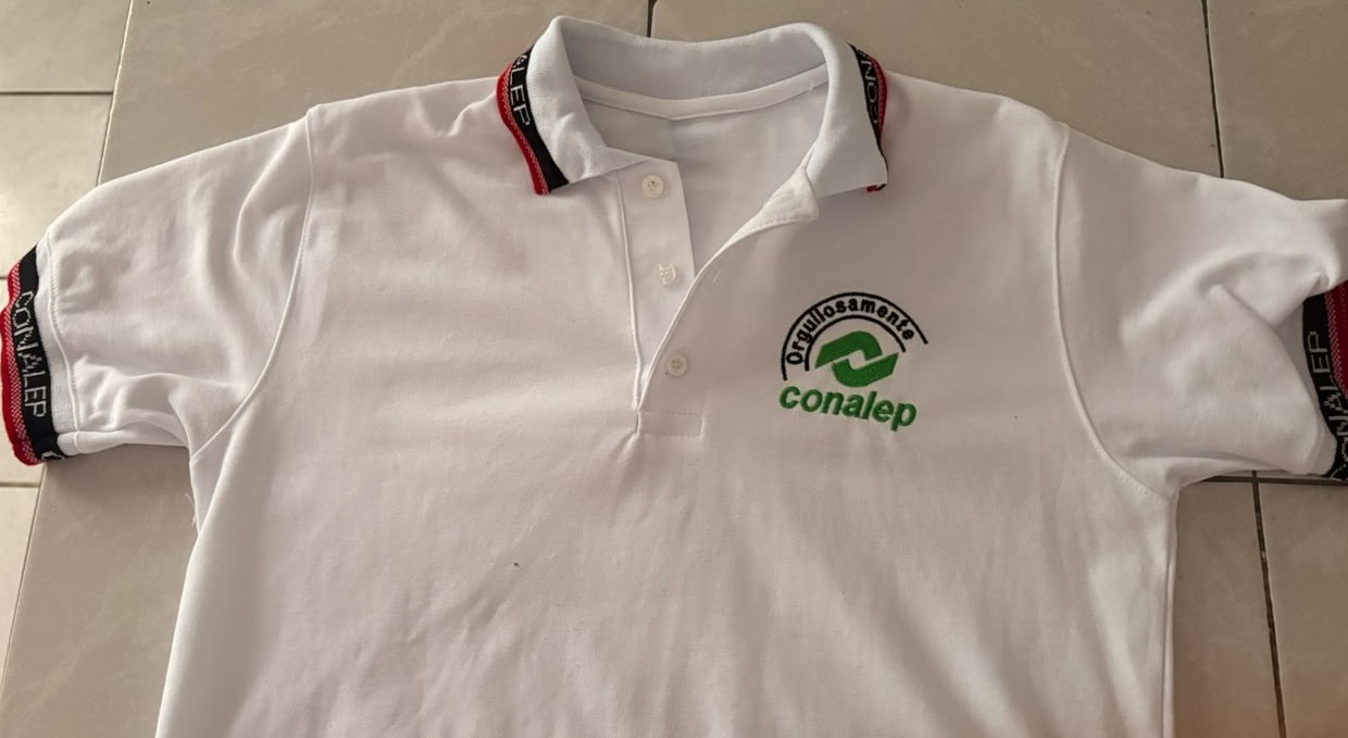 Playera tipo Polo
